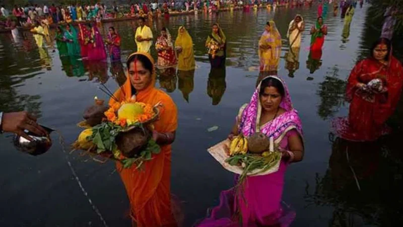 Chhath Puja 2021: नहाए-खाए के साथ शुरू छठ महापर्व, इन परंपराओं के बिना अधूरा ये त्योहार